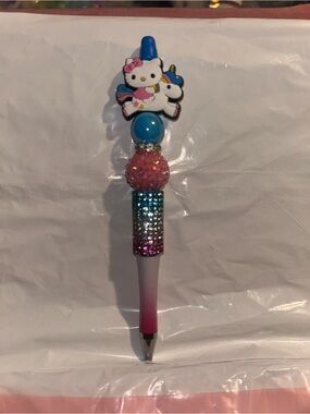Hello Kitty beaded pen